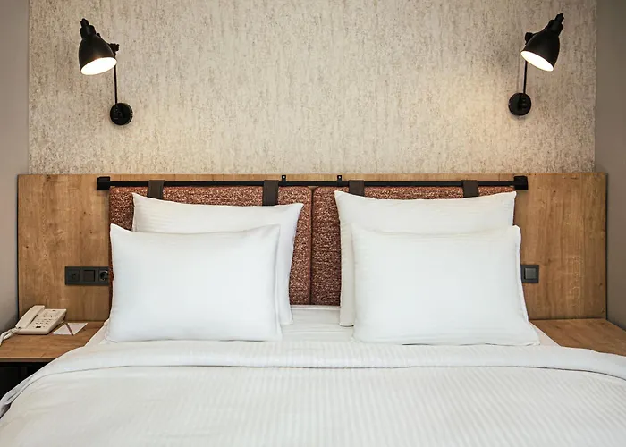 Hotell Smart By Point 4*